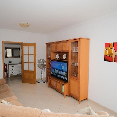 Apartamento T2 Em Condominio Fechado. アルブフェイラ エクステリア 写真