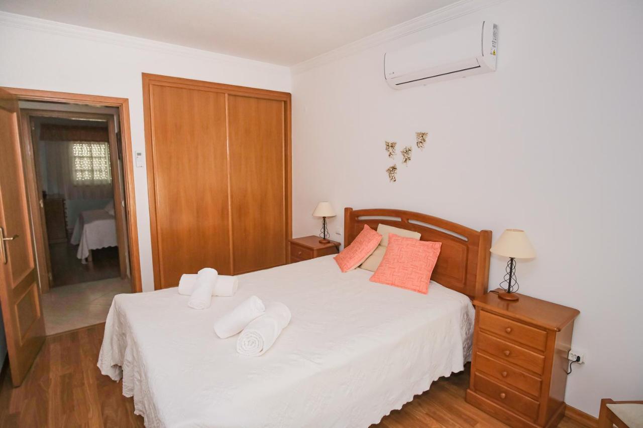 Apartamento T2 Em Condominio Fechado. アルブフェイラ エクステリア 写真